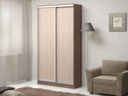 Шкафы-купе с полками фото в интерьере комнаты.